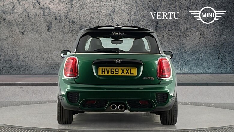 MINI Hatchback 2.0 Cooper S Sport II 3dr Auto [Comfort/Nav Pack] Petrol Hatchback